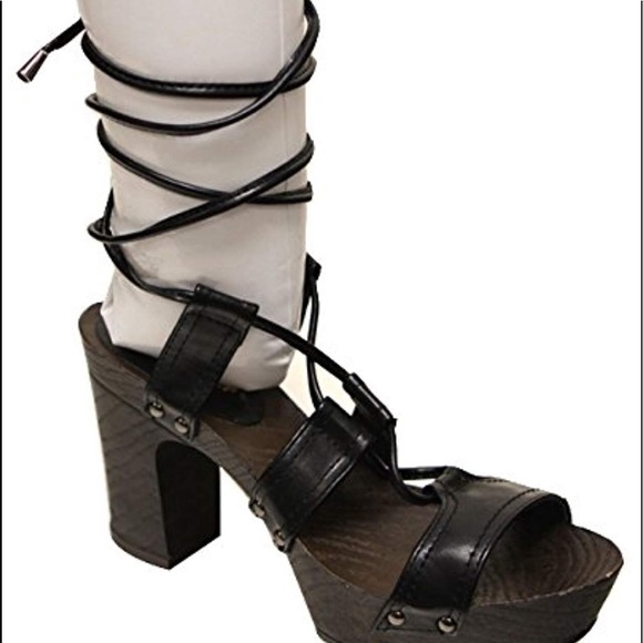 Retro Platform Heels - Picture 8 of 8